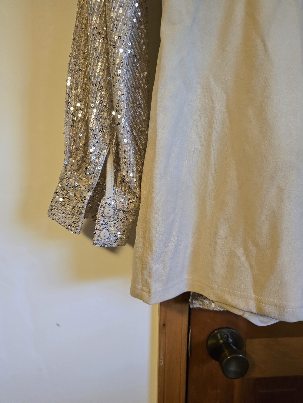 FashionNova Gold Sequin Shorts with Belt Wrap NWT - Picture 9 of 16